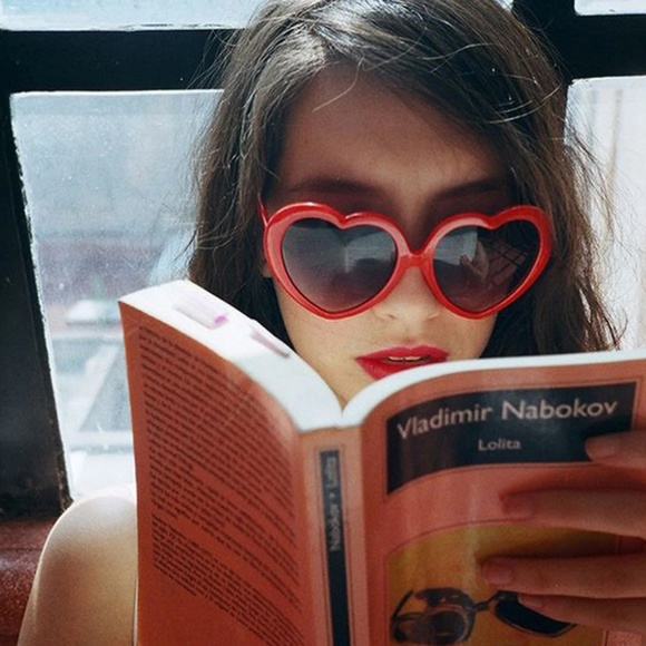 3/$30 Red Heart Sunglasses Sunnies - Picture 3 of 5